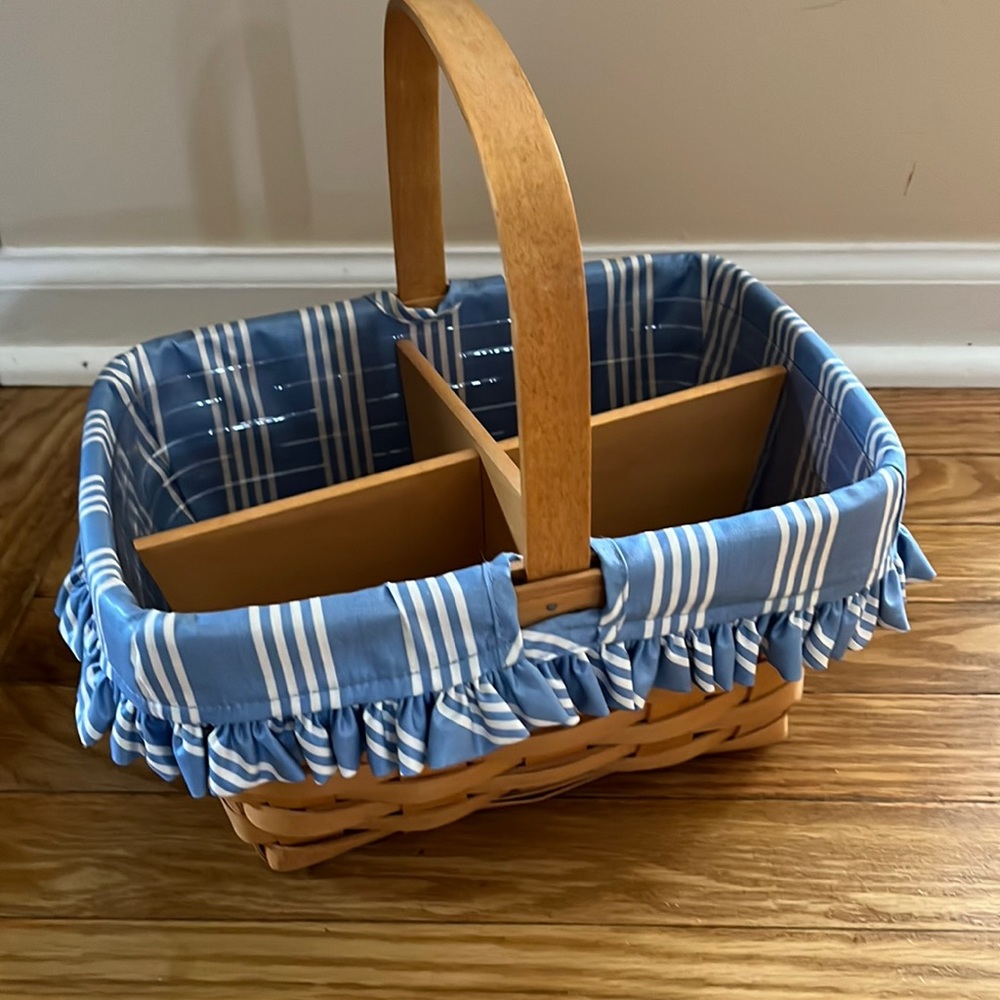 Longaberger basket-with fabric blue & white liner, plastic liner & divider $65